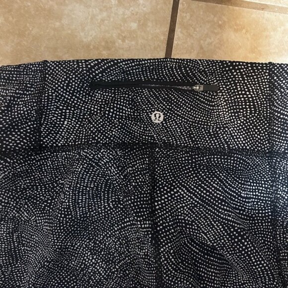 Lululemon Speed Wunder Tight *Asym Free Spirit Ice Grey Black / Black - Picture 5 of 6